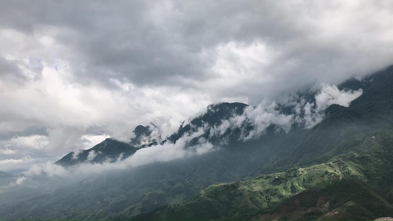 Mountain Clouds Sapa Hotel Exterior photo